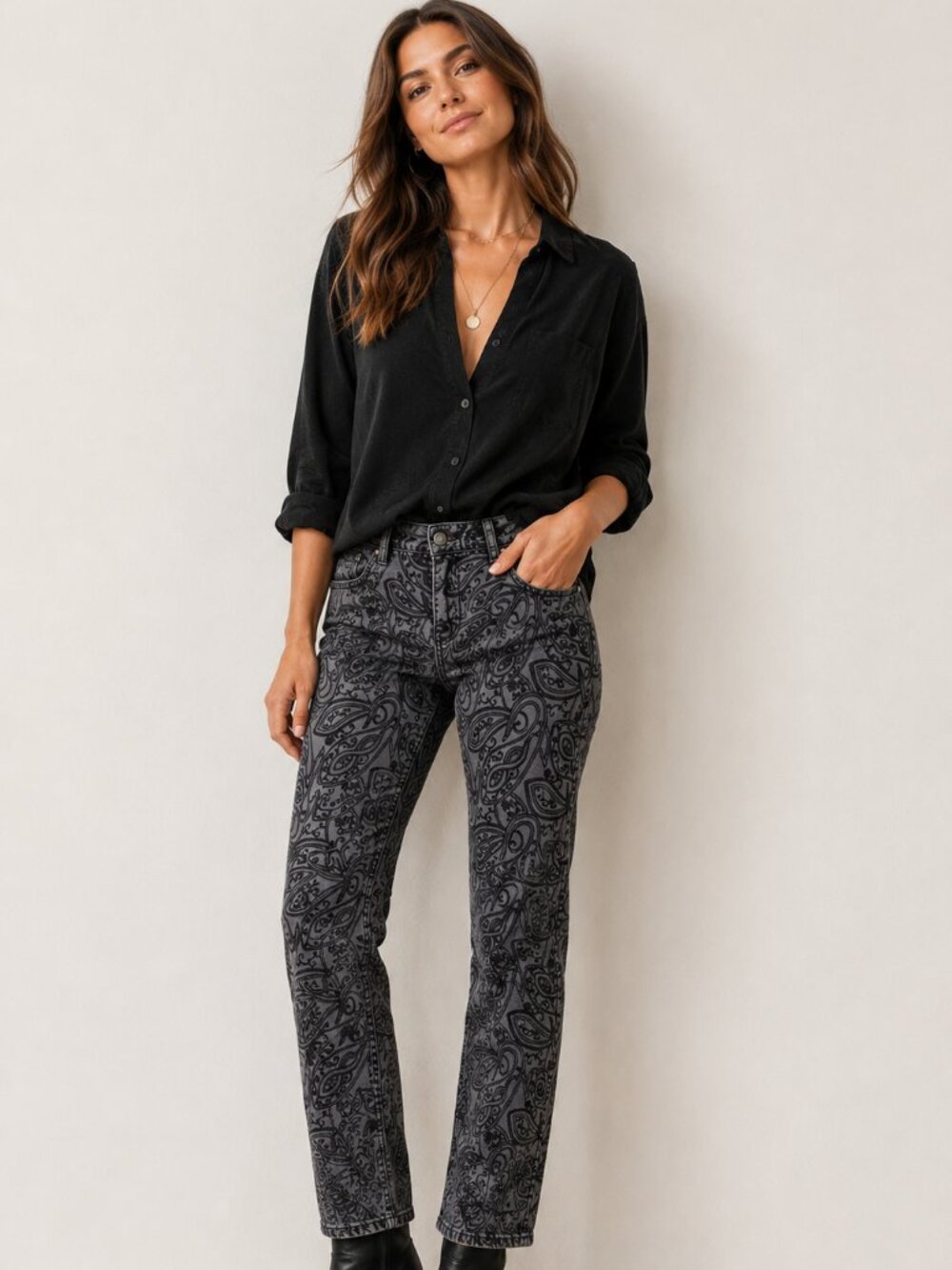 Joe’s Jeans Black Collection Anthropologie Jeans 32 Paisley Print Straight Pants